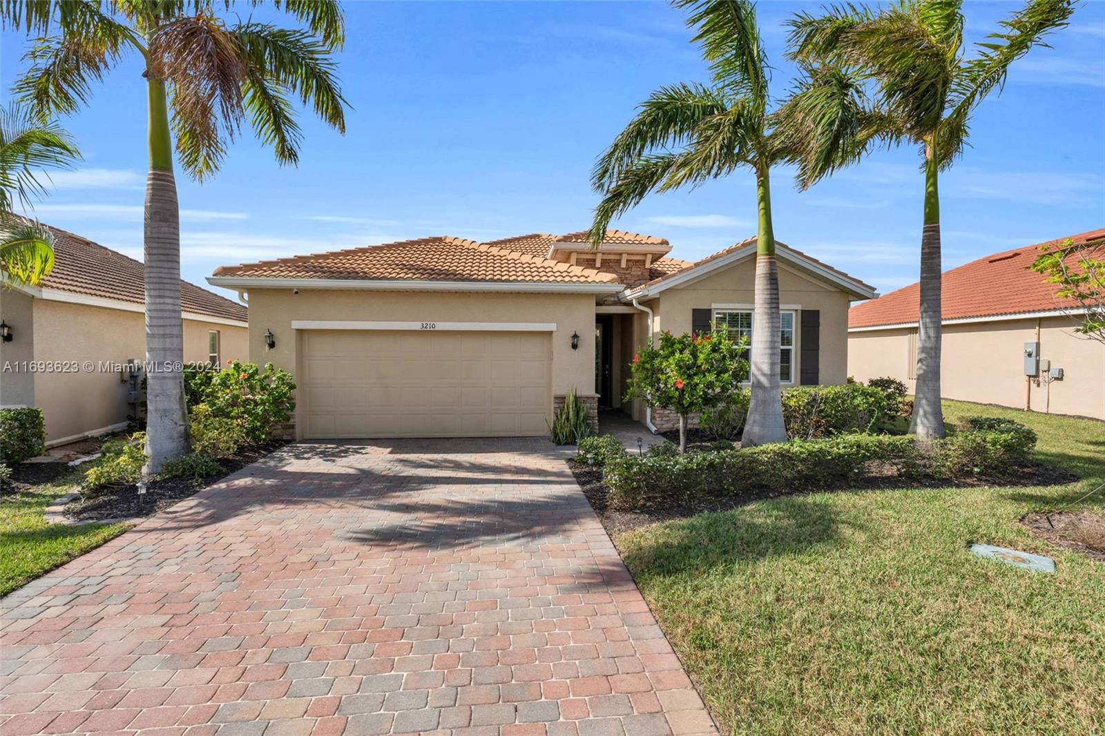 Property for Sale at 3210 Birchin Ln, Fort Myers, Lee County, Florida - Bedrooms: 4 
Bathrooms: 2  - $499,000