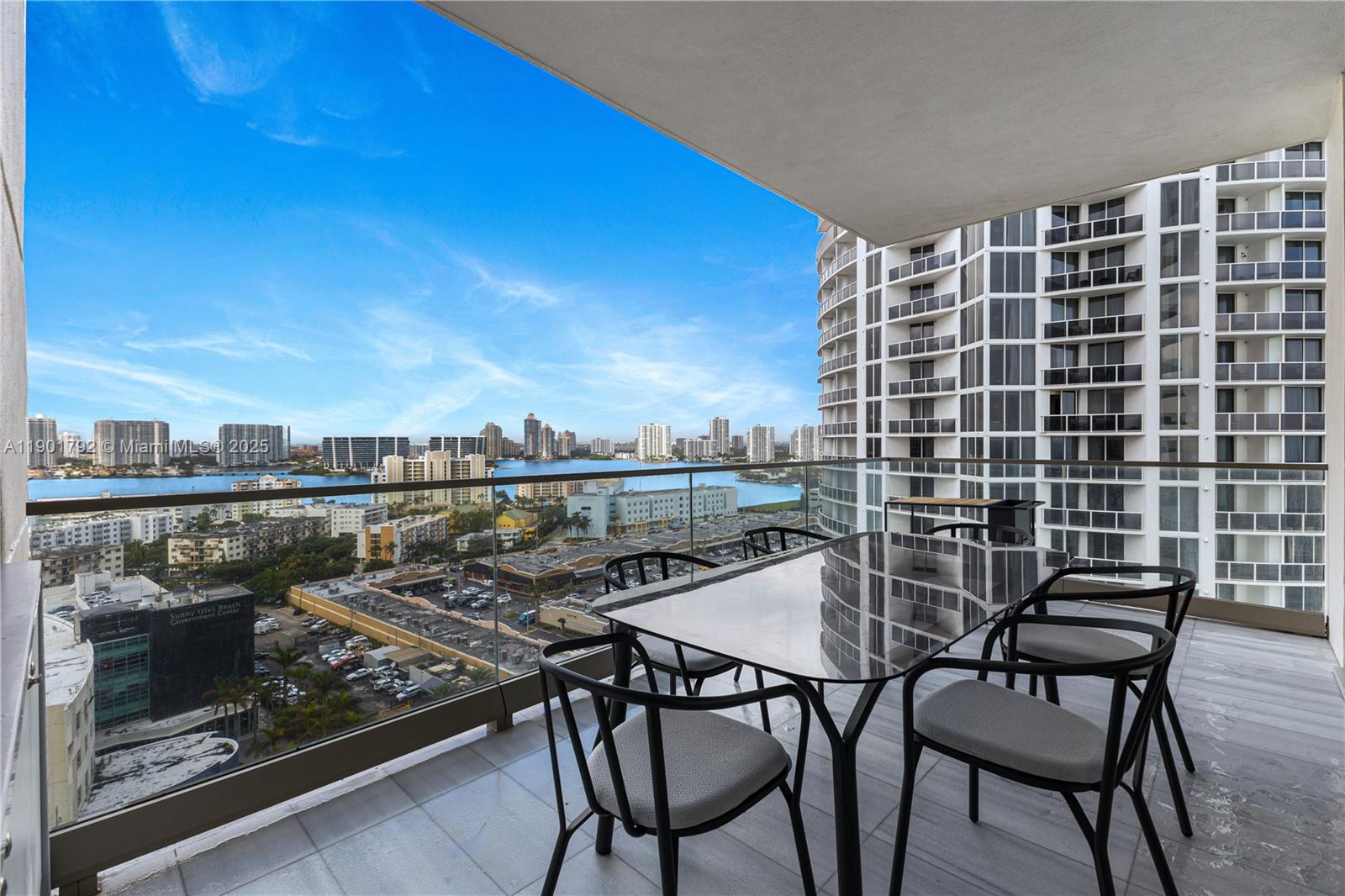 NORTH BISCAYNE BEACH AMEN - Residential