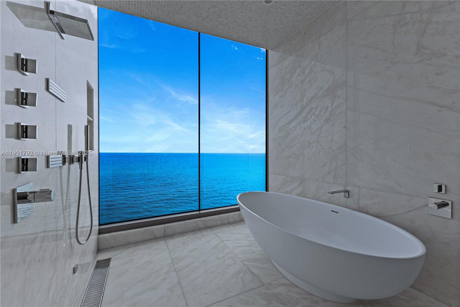 NORTH BISCAYNE BEACH AMEN - Residential