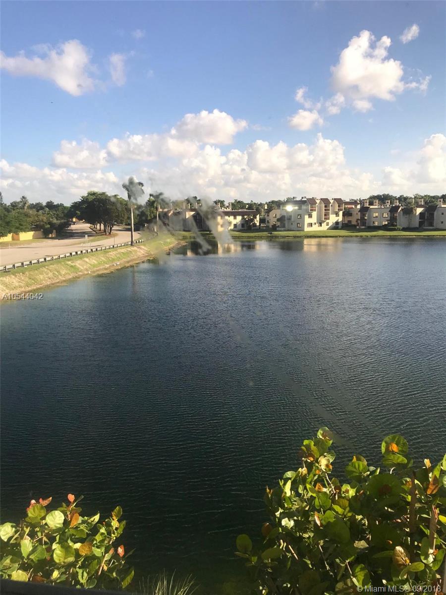 WATERVIEW CONDO - Residential Lease