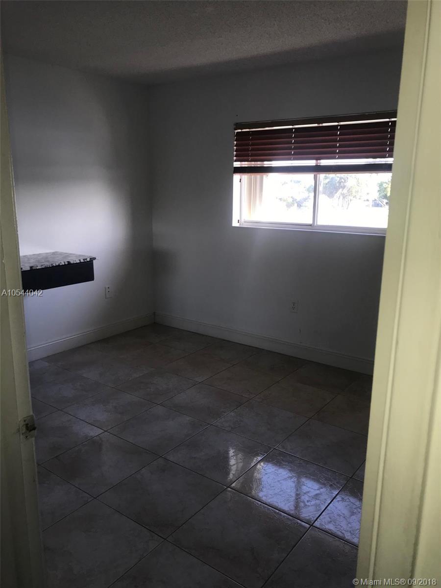 WATERVIEW CONDO - Residential Lease