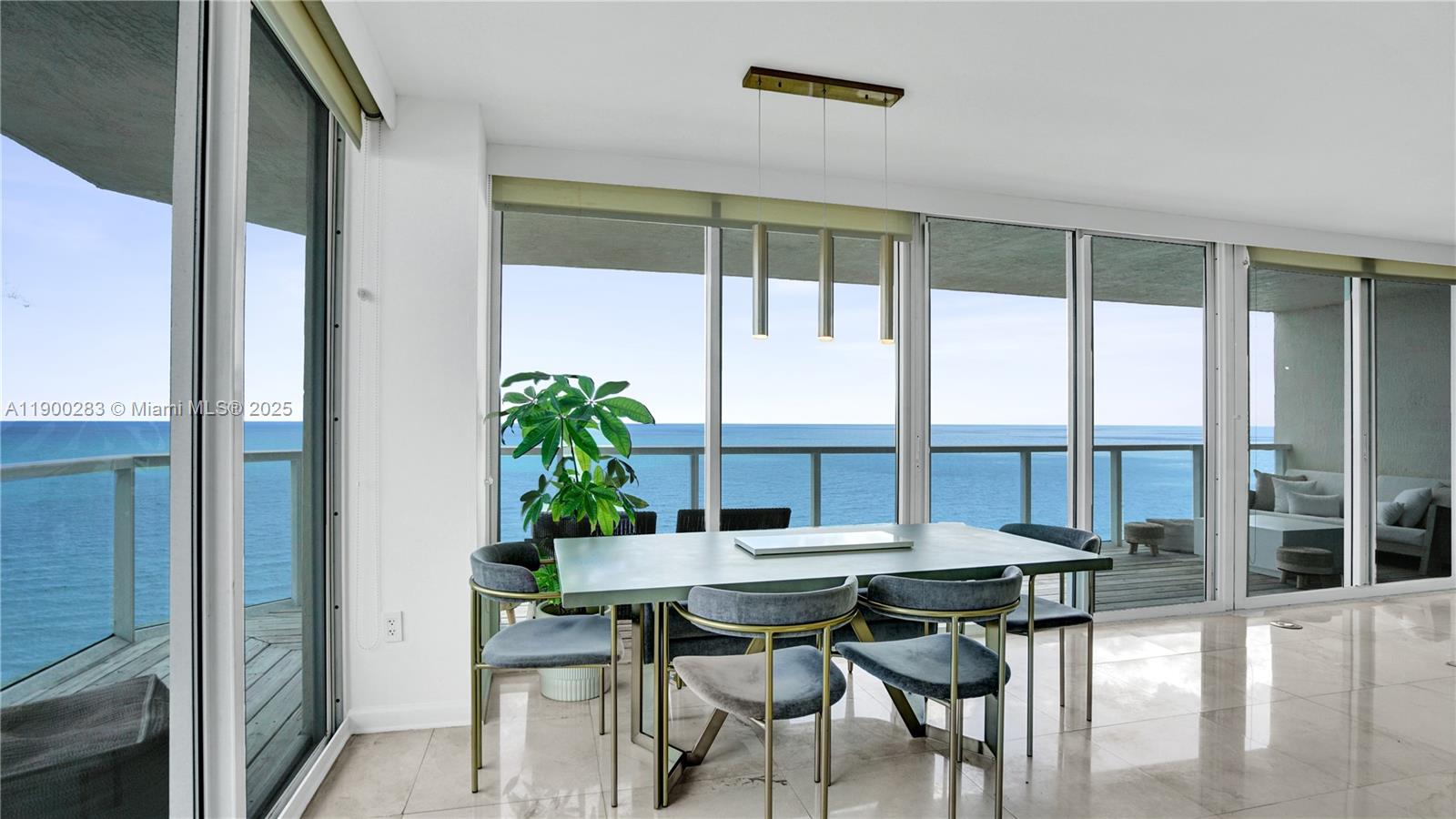 ST TROPEZ OCEAN CONDO - Residential