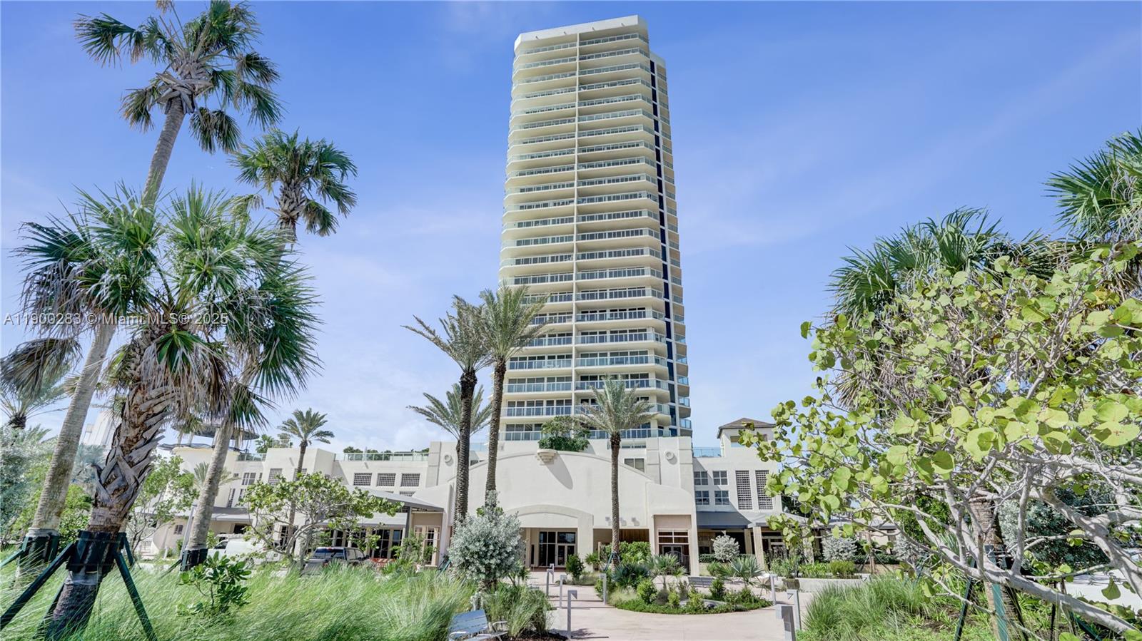 ST TROPEZ OCEAN CONDO - Residential