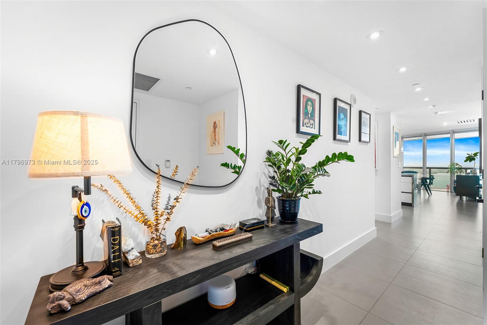 ICONBRICKELL CONDO NO 1 - Residential Lease