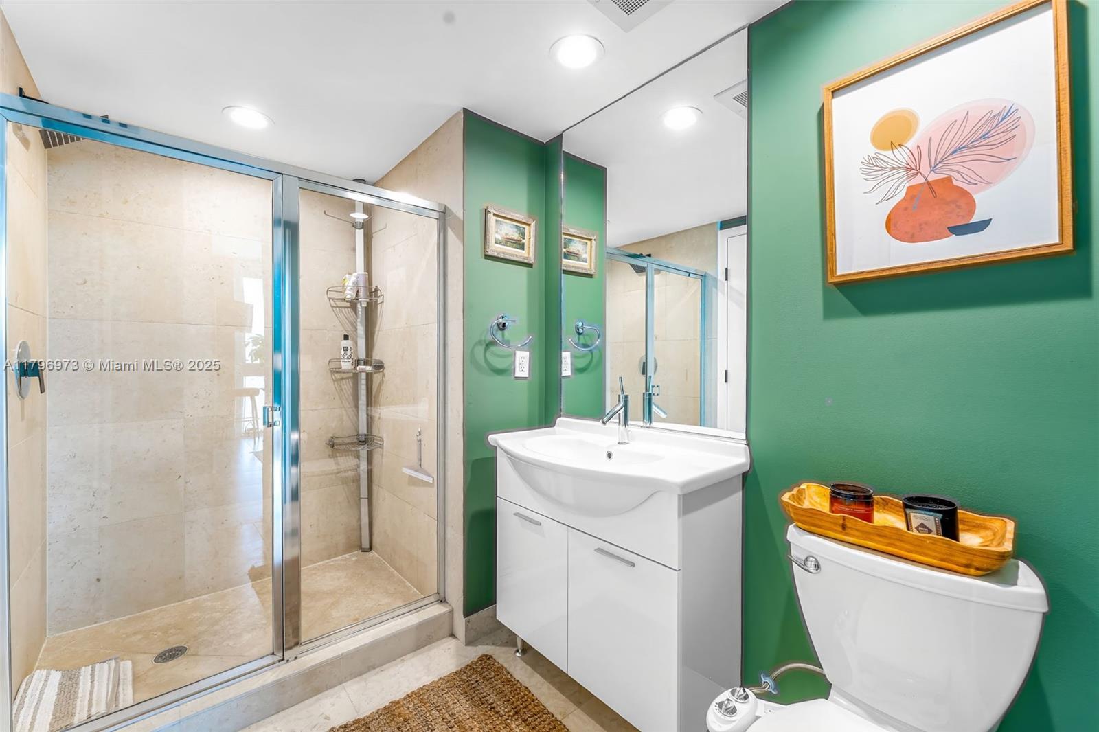 ICONBRICKELL CONDO NO 1 - Residential Lease