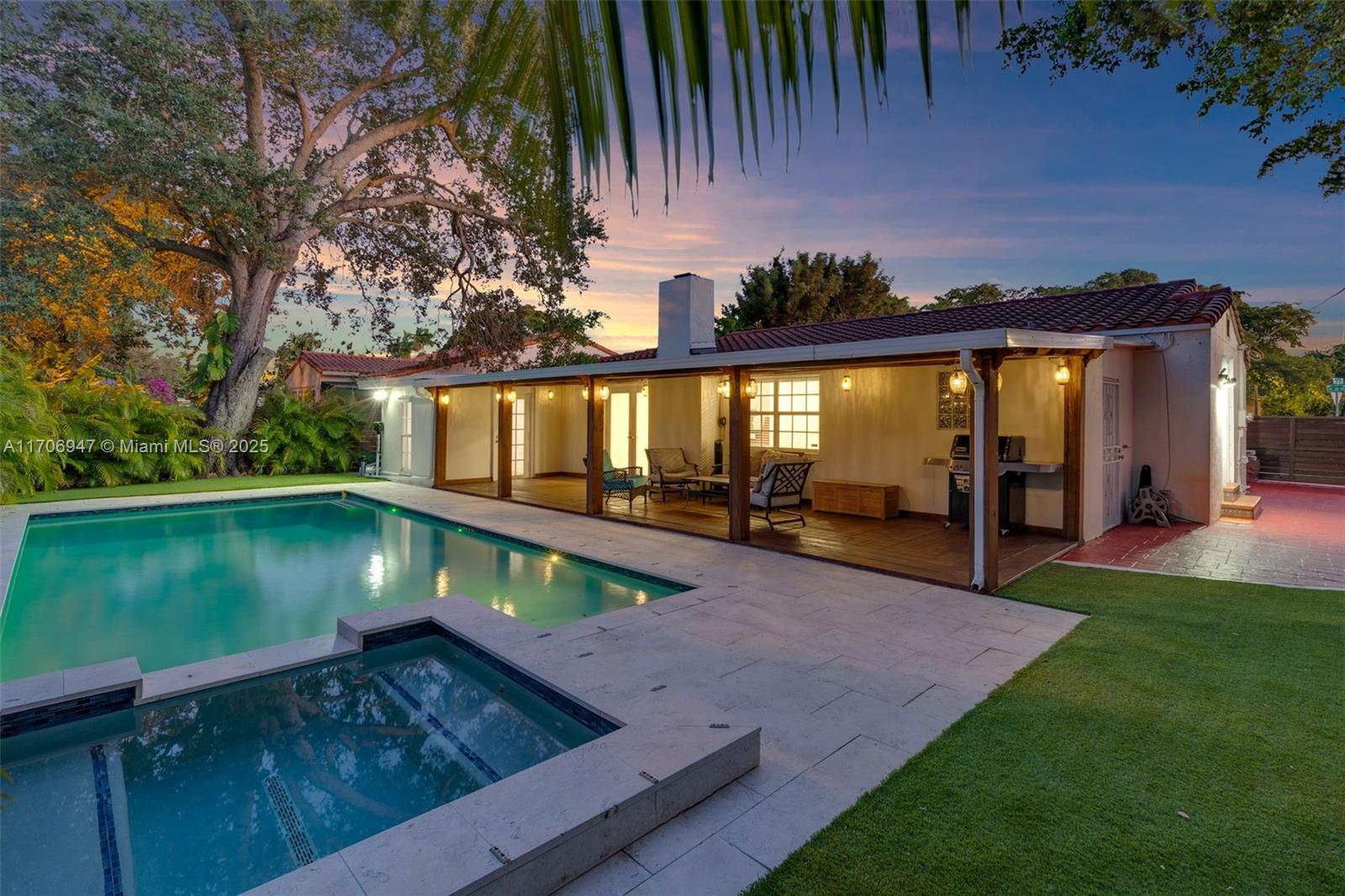 2293 Sw 24th Ter, Miami, Broward County, Florida - 3 Bedrooms  
3 Bathrooms - 
