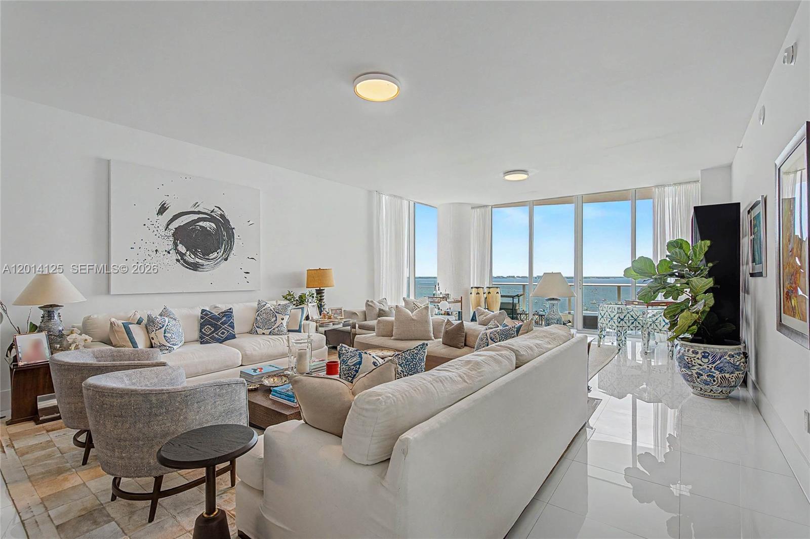 2627 S Bayshore Dr 2601