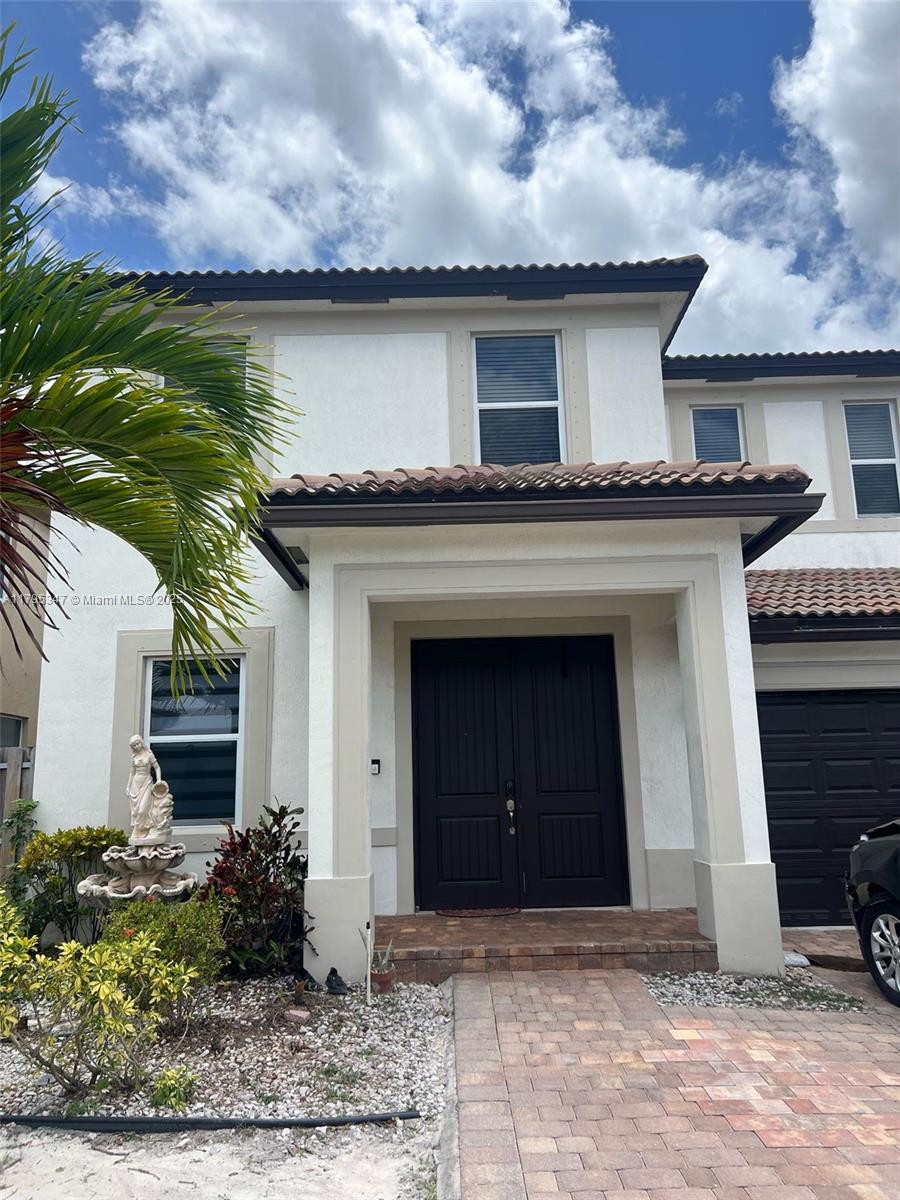 4190 Ne 20th St, Homestead, Miami-Dade County, Florida - 6 Bedrooms  
4 Bathrooms - 
