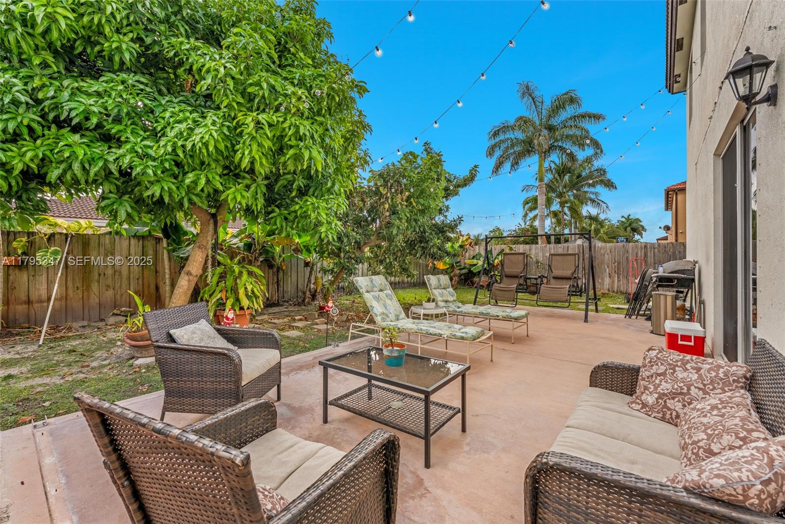 COUNTRY GARDENS SOUTH - Residential