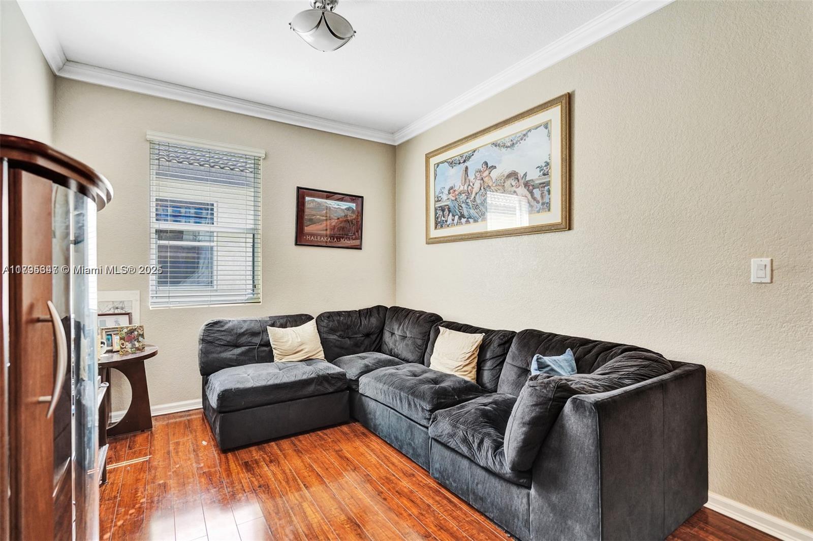 COUNTRY GARDENS SOUTH - Residential