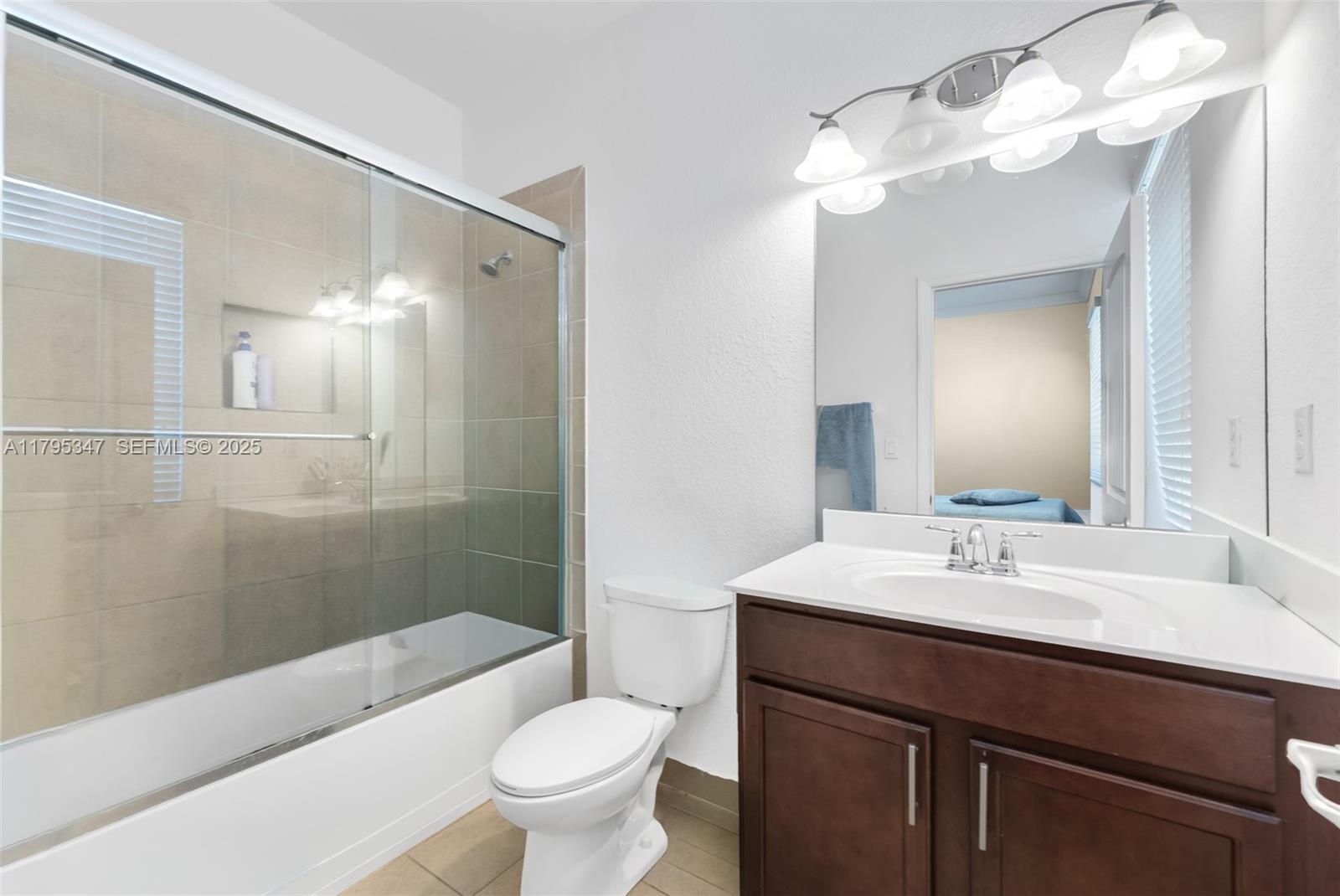 COUNTRY GARDENS SOUTH - Residential