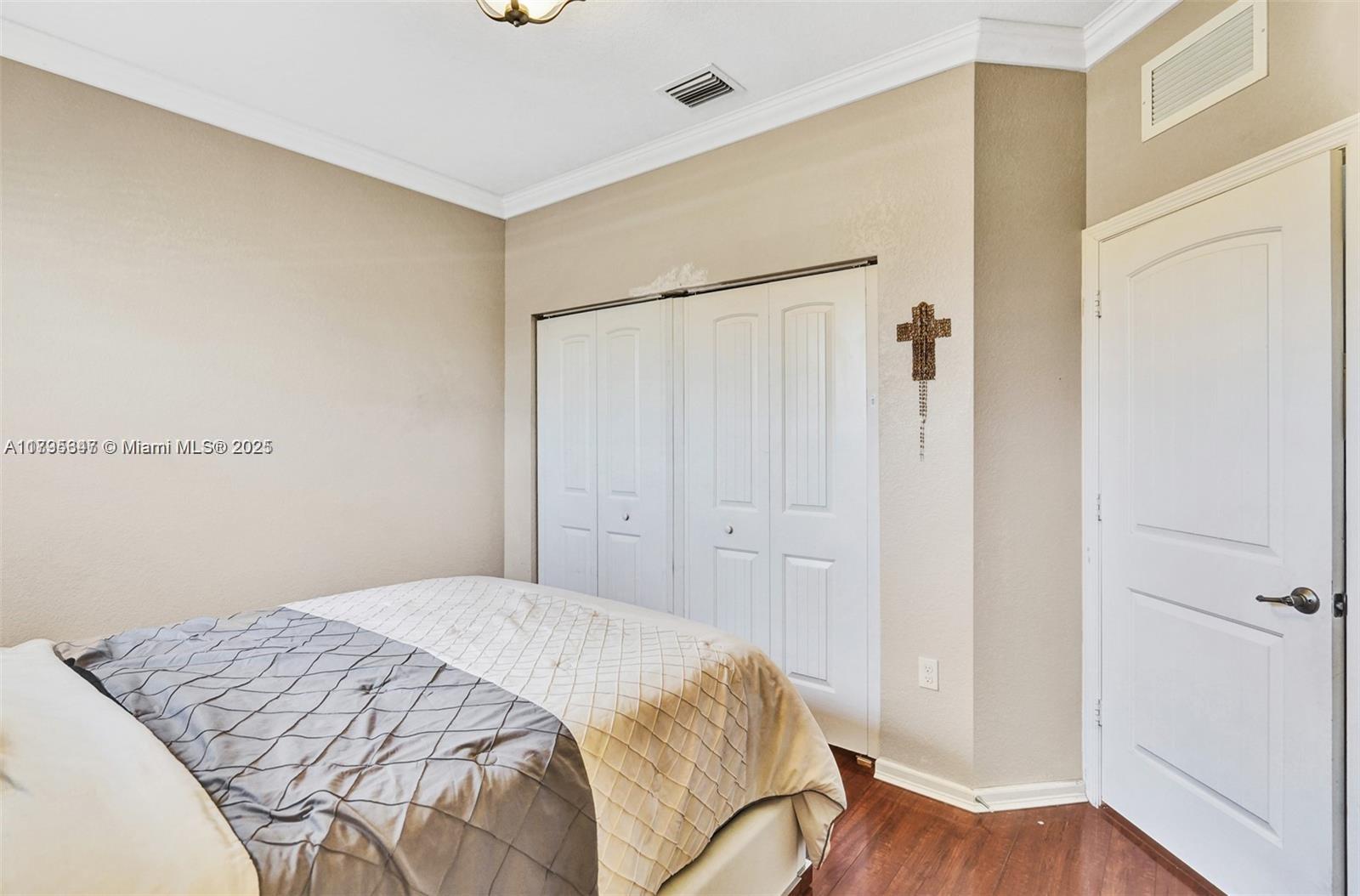 COUNTRY GARDENS SOUTH - Residential