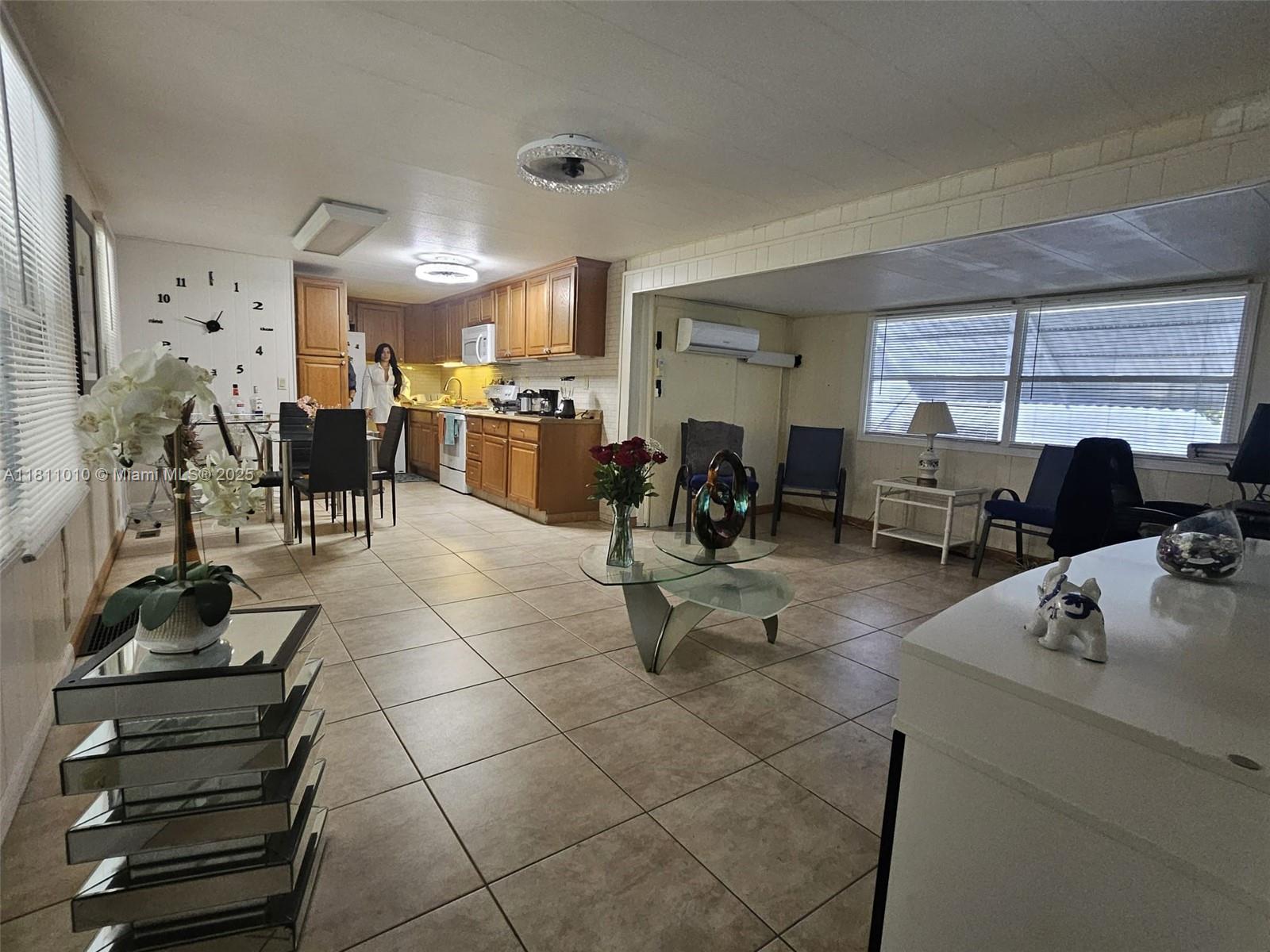 2848 W Marina Dr
