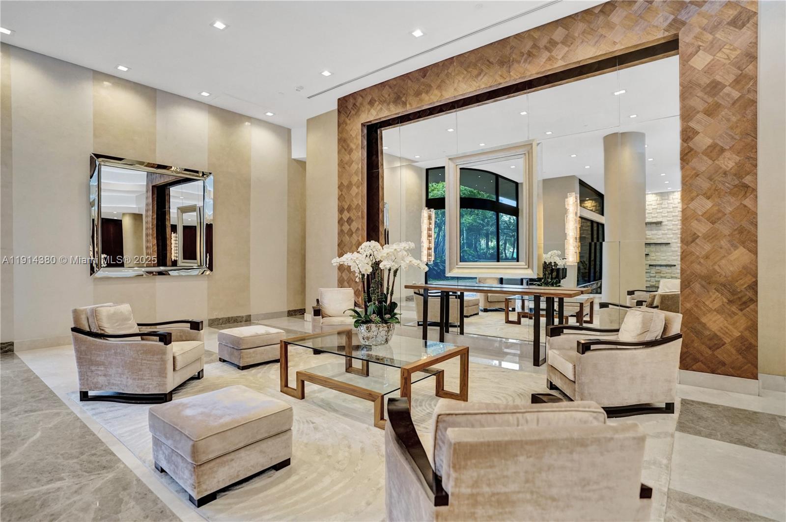 TURNBERRY ISLE SOUTH COND - Residential