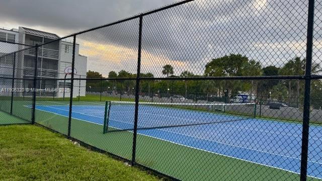 EL CONQUISTADOR SOUTH CON - Residential Lease