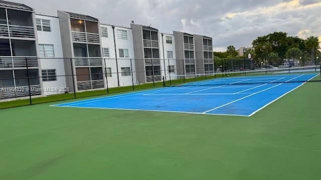 EL CONQUISTADOR SOUTH CON - Residential Lease