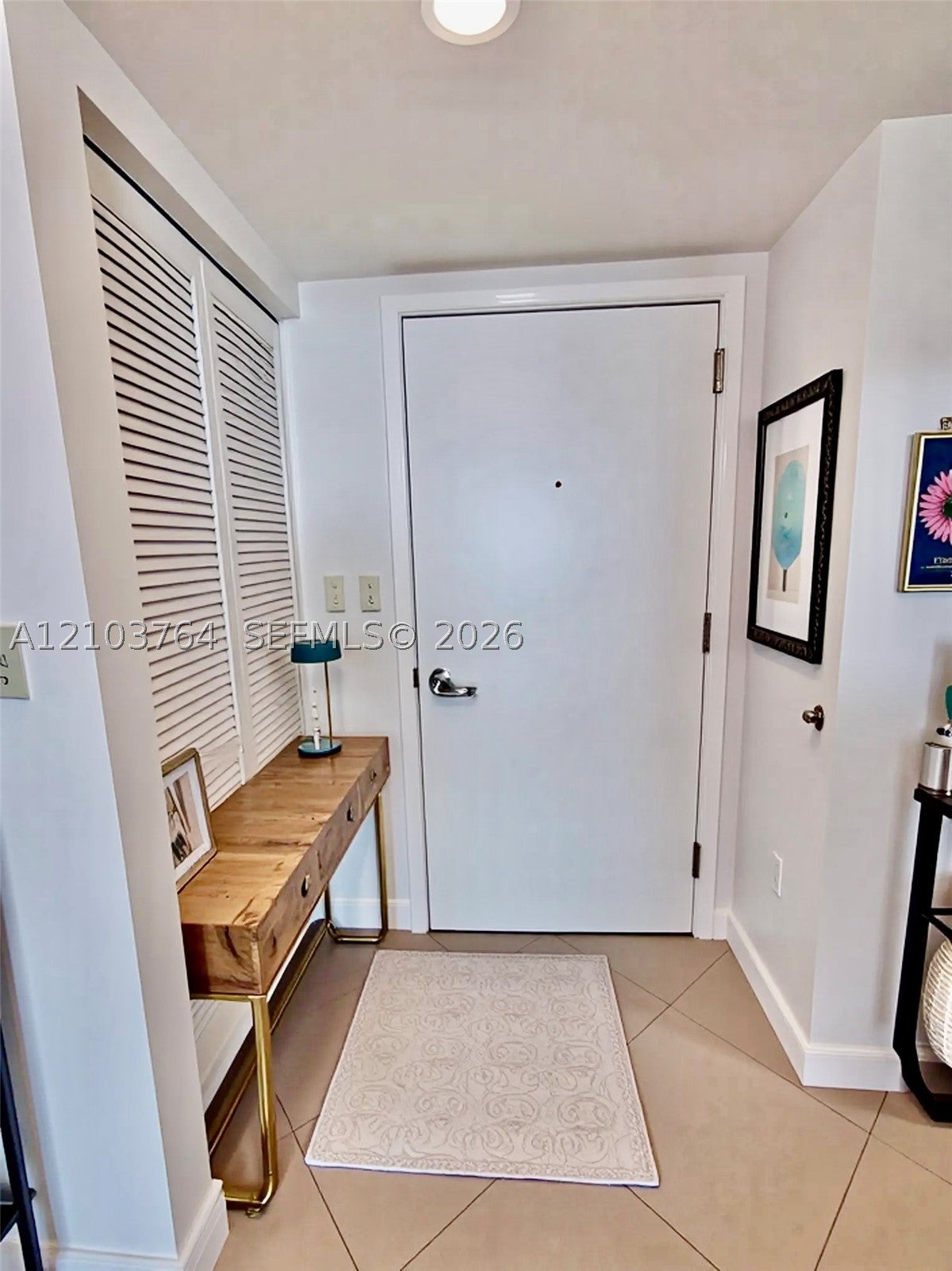1800 N Bayshore Dr 3908