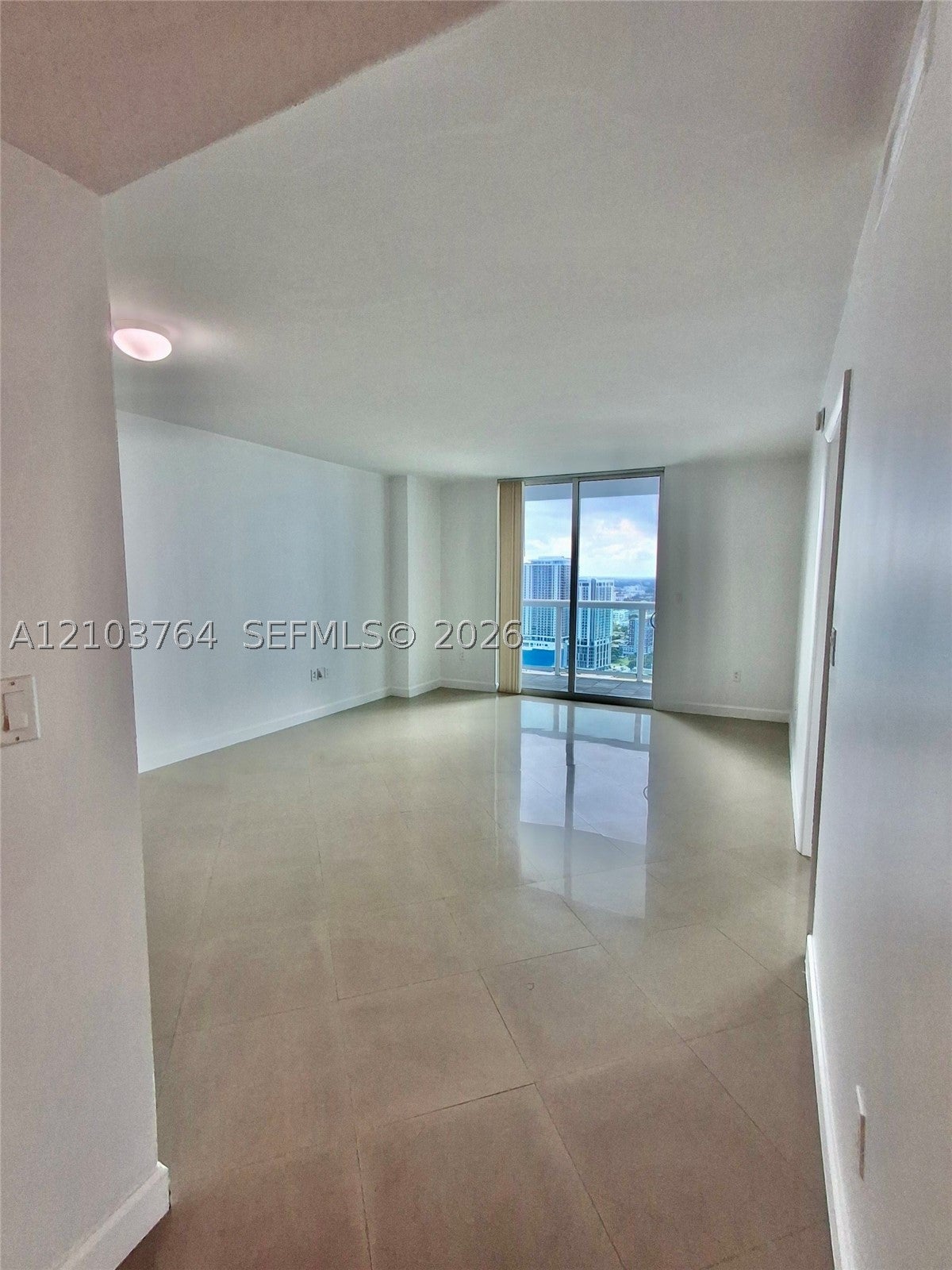 1800 N Bayshore Dr 3908