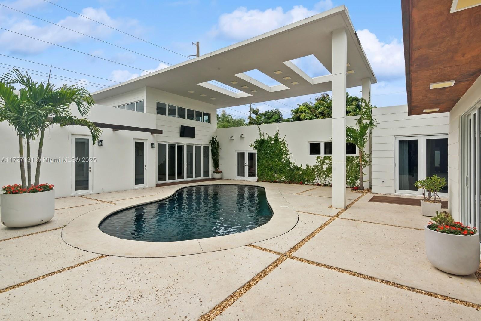 HERMAN MNR - Residential