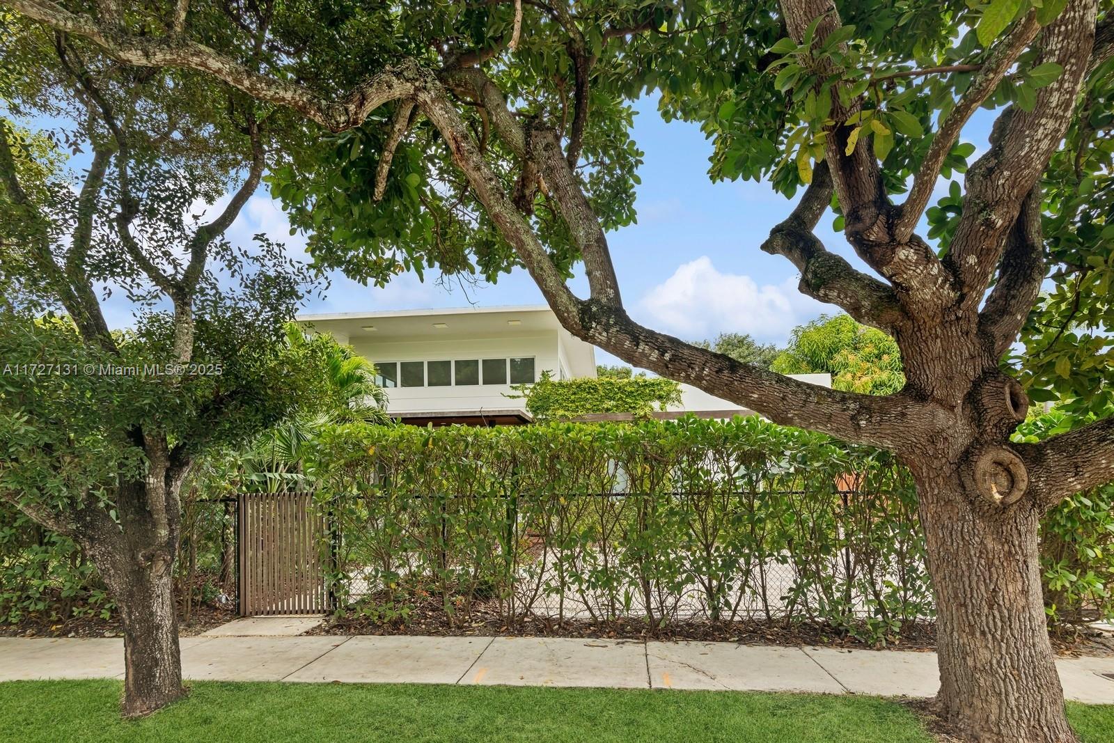 HERMAN MNR - Residential