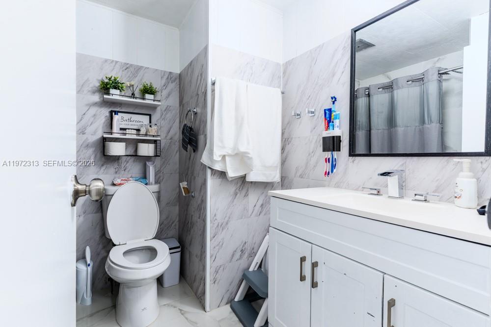 Pine Needle Park - Residential