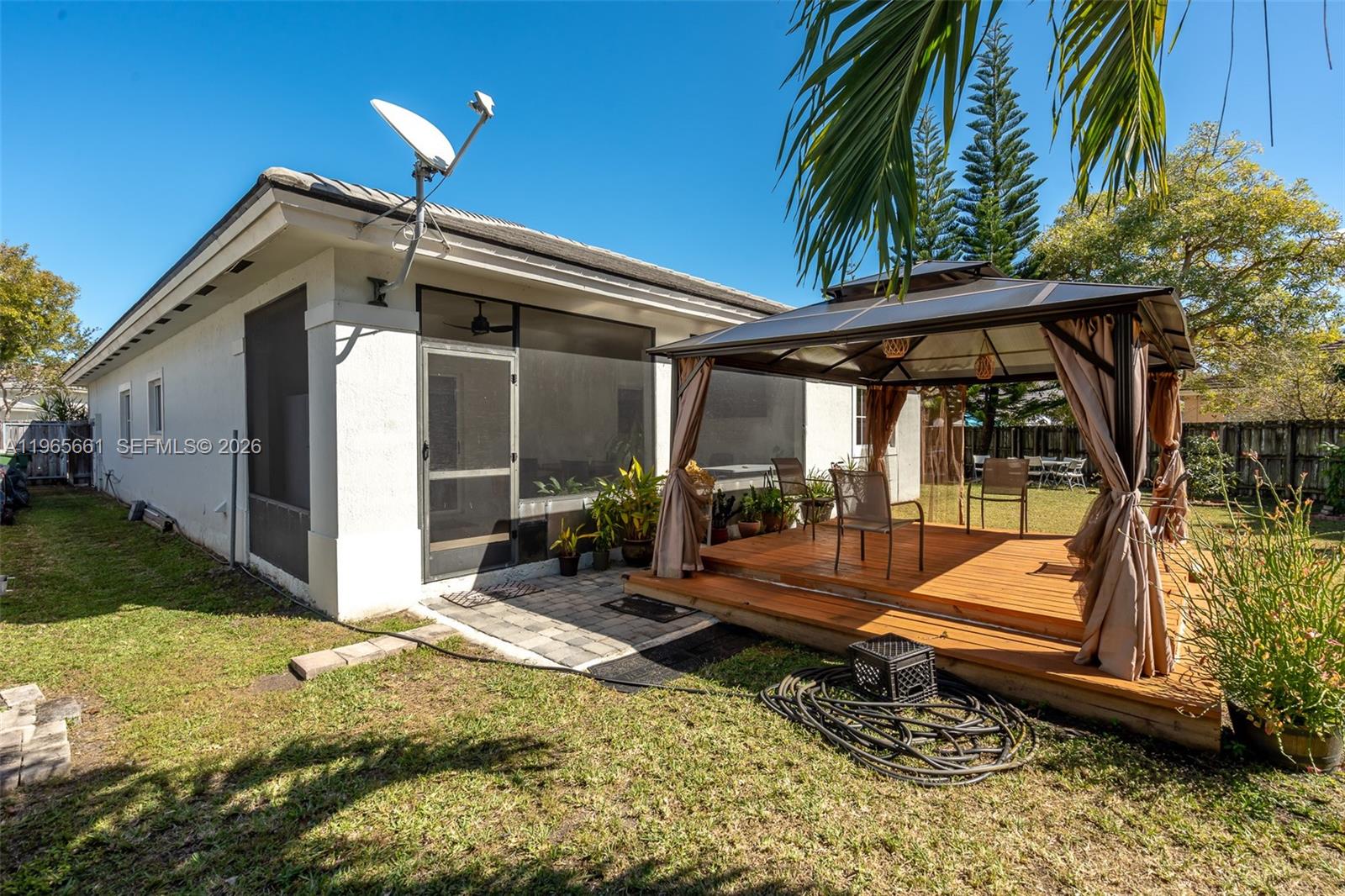 RAULS PLACE AT OASIS - Residential