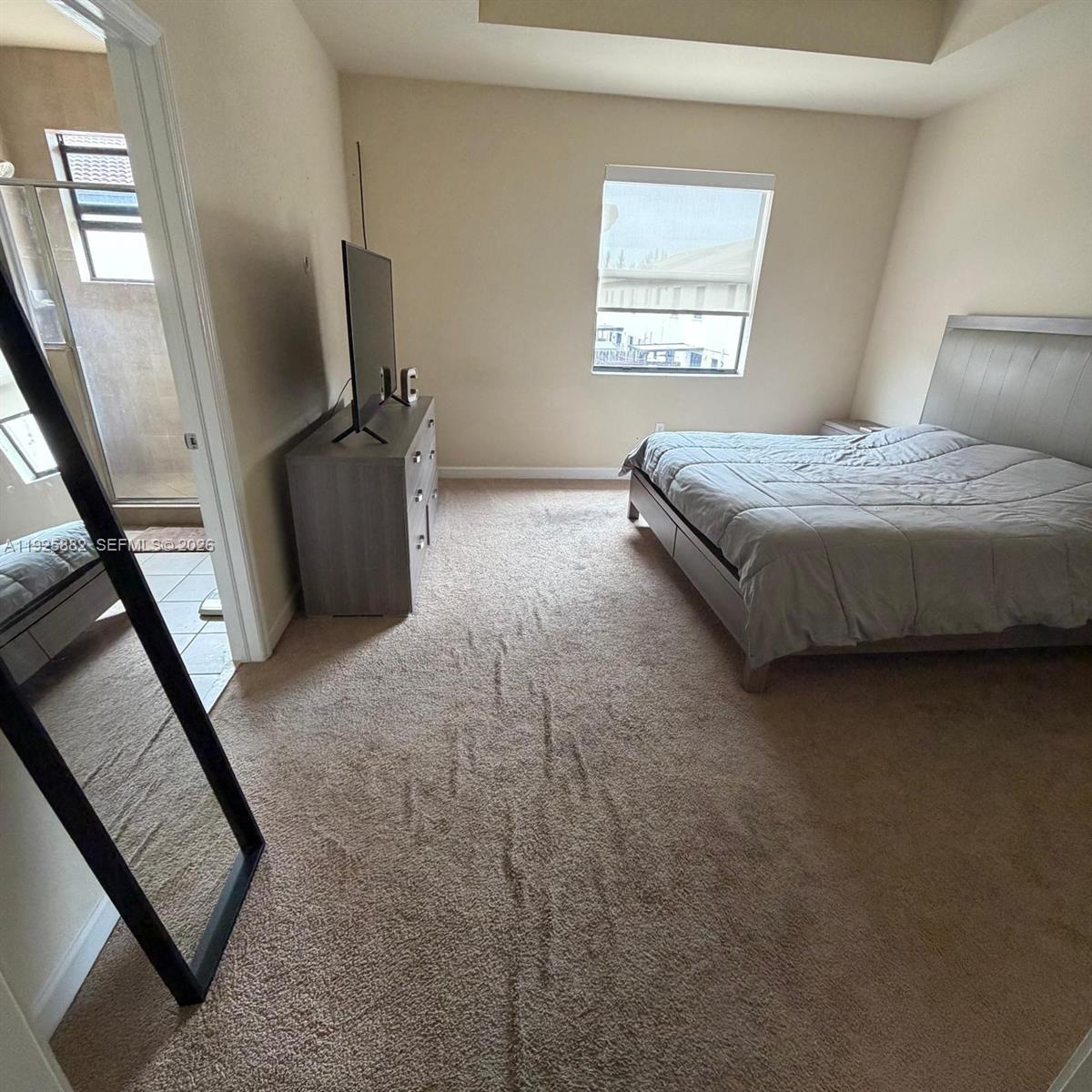 DORAL BREEZE - Residential