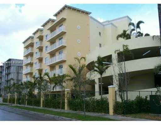 Spacious 2 bed - 2 bath condo, laminated flooring in the bedrooms, title in the living areas, and a convenient in unit washer and dryer. Enjoy peace of mind in a gated community
with 24/7 security, guard and surveillance cameras. One assigned parking space. Located near to highways.