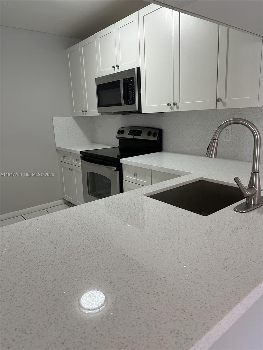 WINDING LAKE AT WELLEBY C - Residential Lease