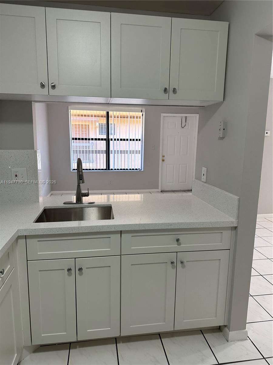 WINDING LAKE AT WELLEBY C - Residential Lease