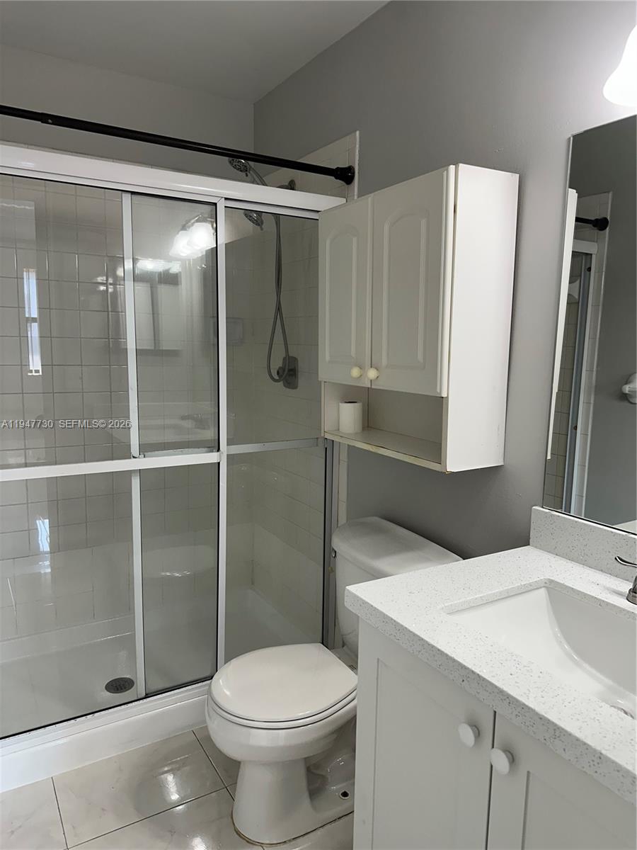 WINDING LAKE AT WELLEBY C - Residential Lease
