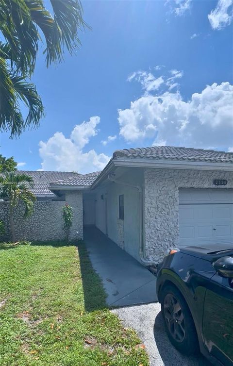2595 NW 123rd Ave Coral Springs FL 33065