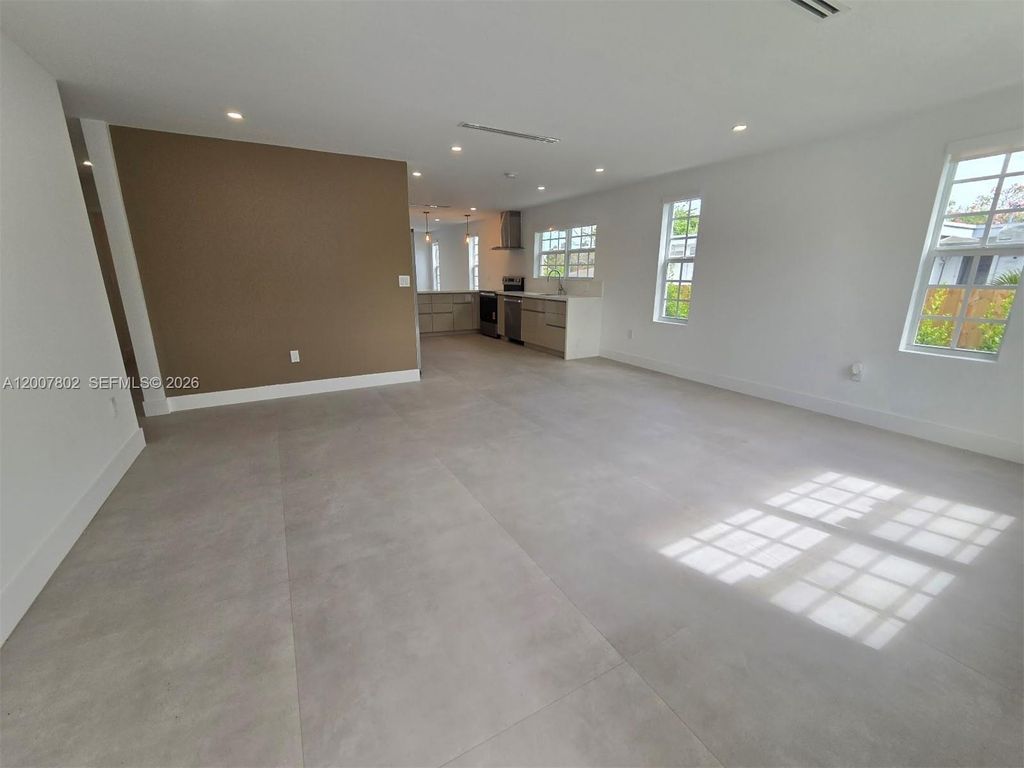 Photo of 4008 Greenwood Ave, West Palm Beach, FL 33407 (MLS # A12007802)