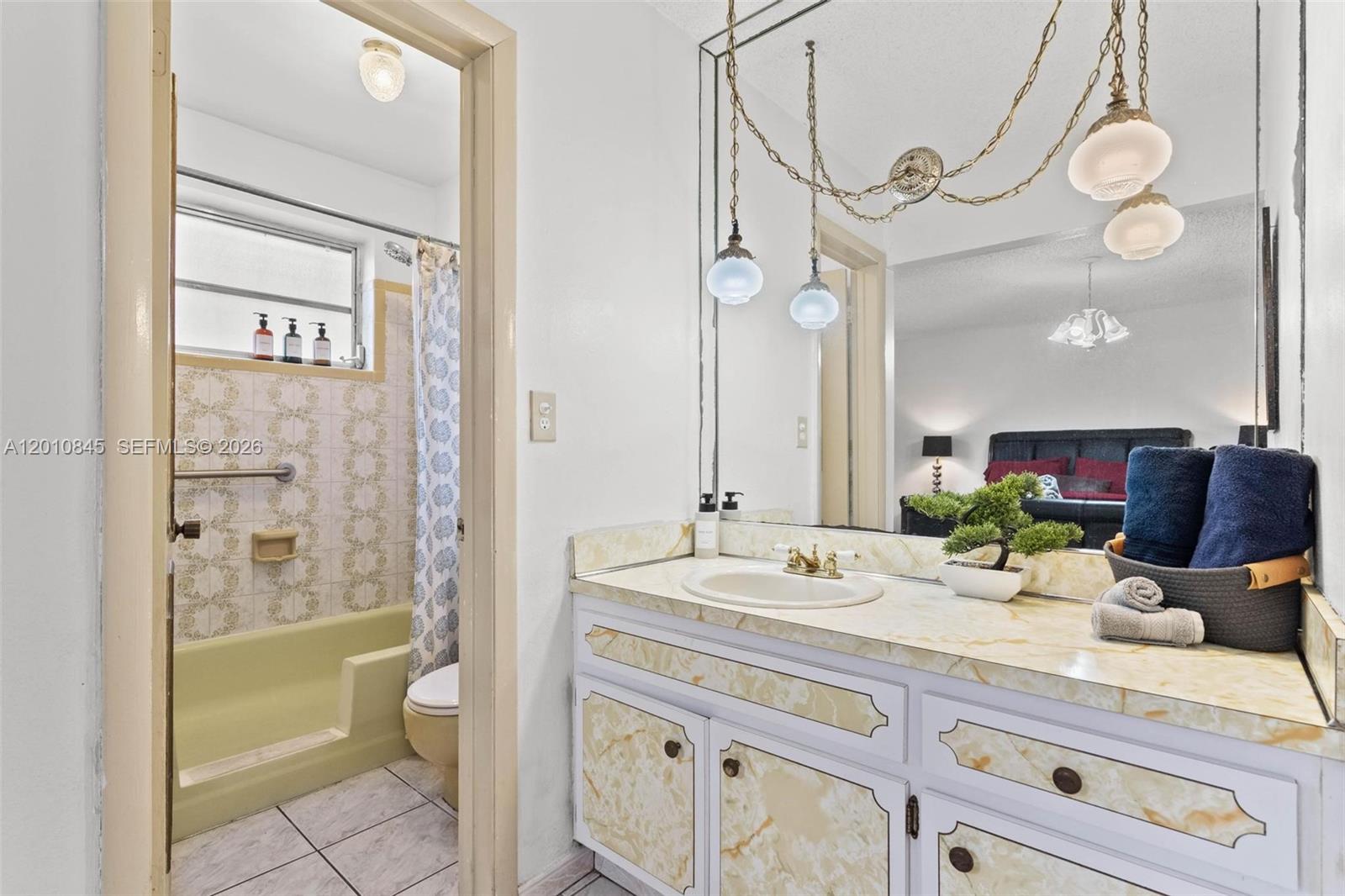 SOUTH SHENANDOAH - Residential