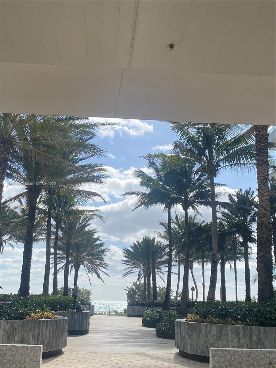 CENTRAL CARILLON BEACH CO - Residential