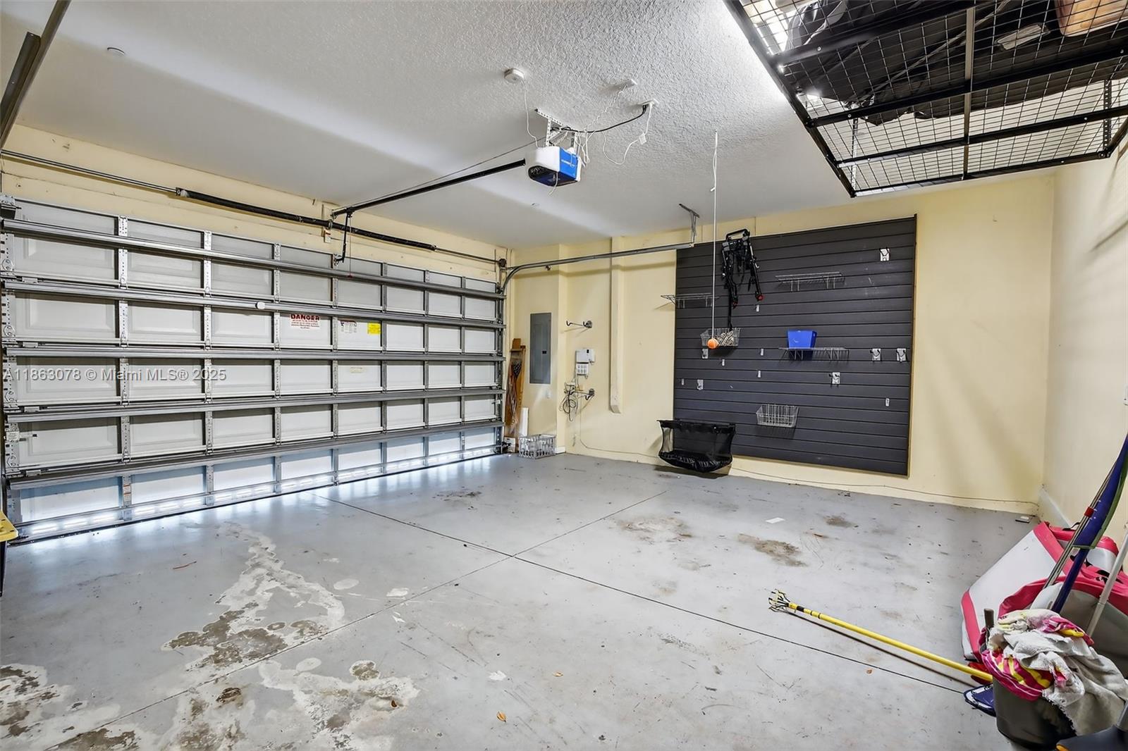 CASCADA - Residential Lease