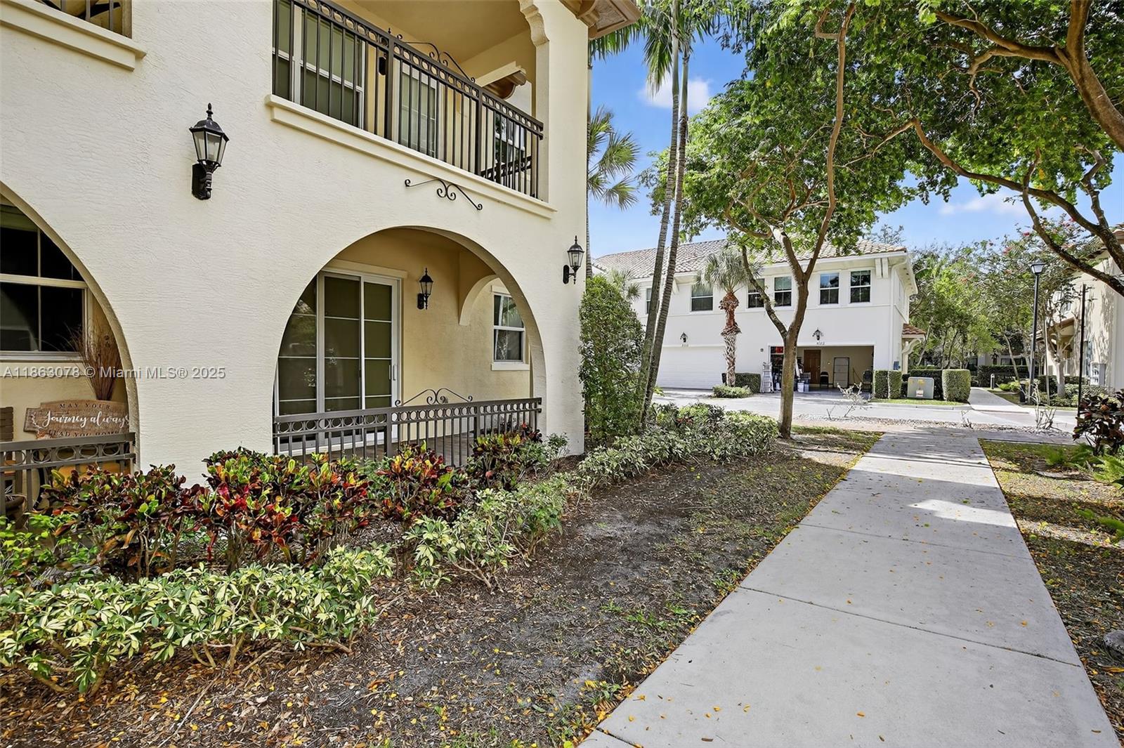 CASCADA - Residential Lease