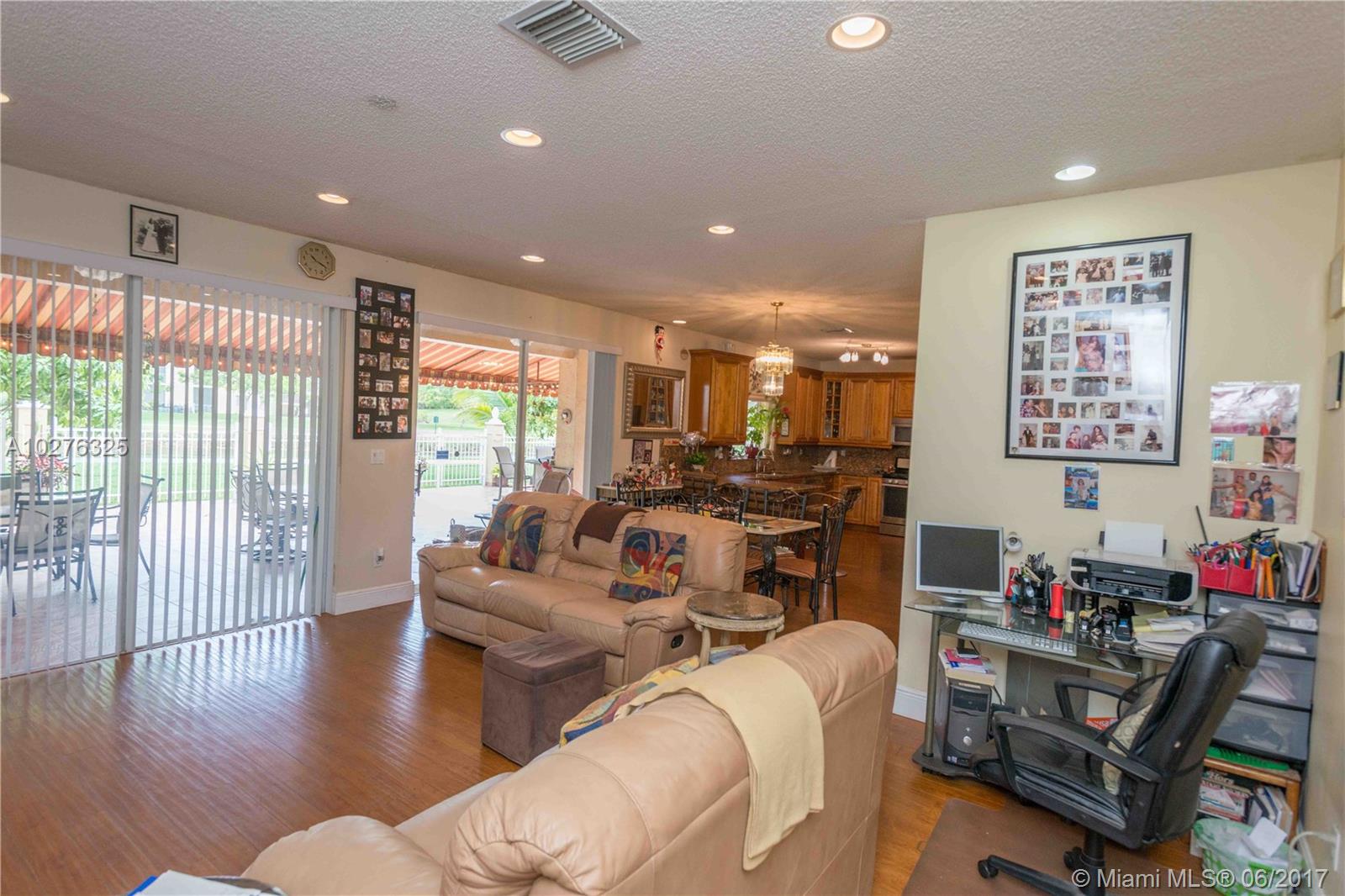 JASMINE AT THE HAMMOCKS 1 - Residential