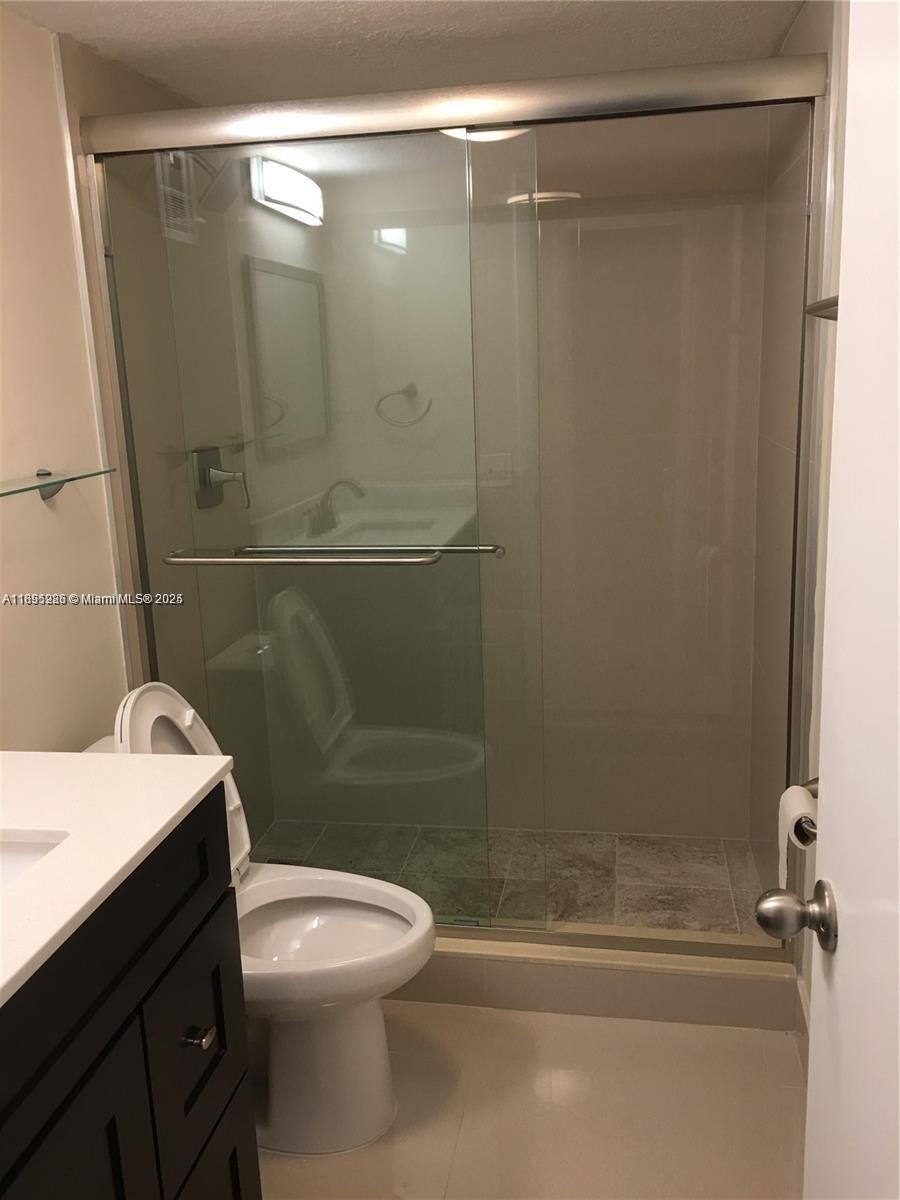 EVERGLADES SUGAR & LAND C - Residential Lease