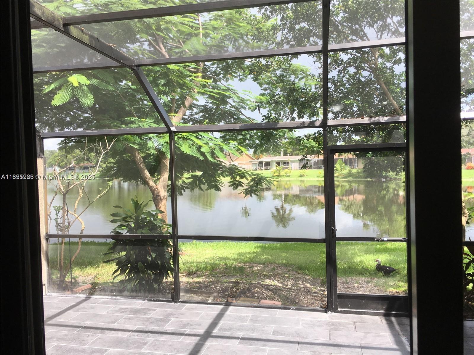 EVERGLADES SUGAR & LAND C - Residential Lease