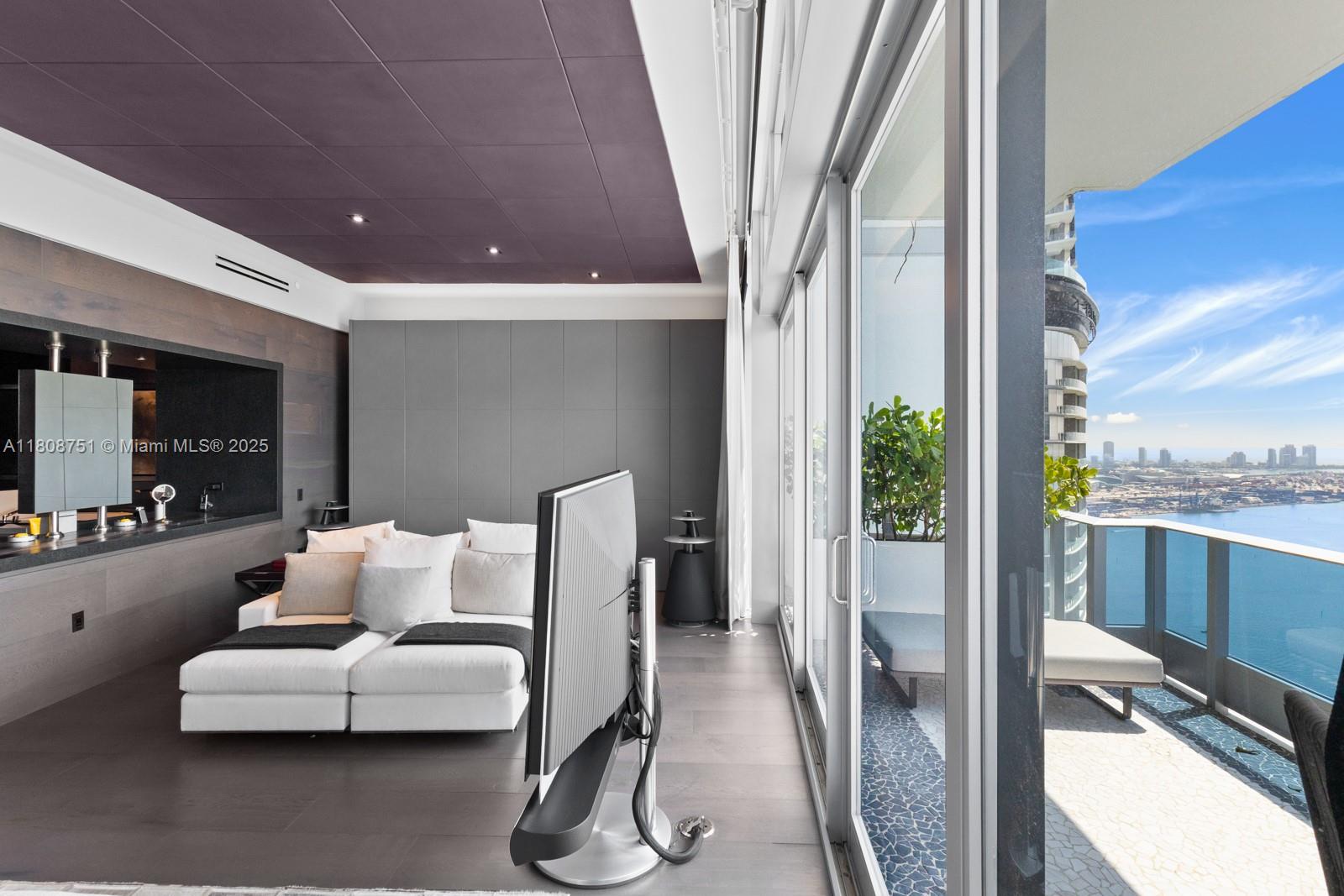 EPIC WEST CONDO - Residential