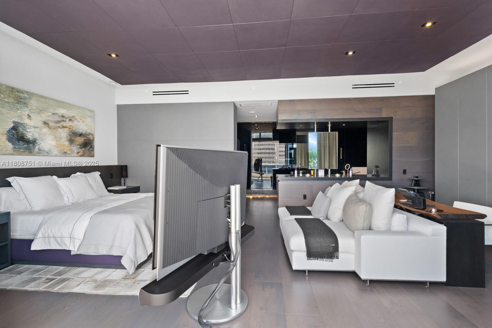 EPIC WEST CONDO - Residential