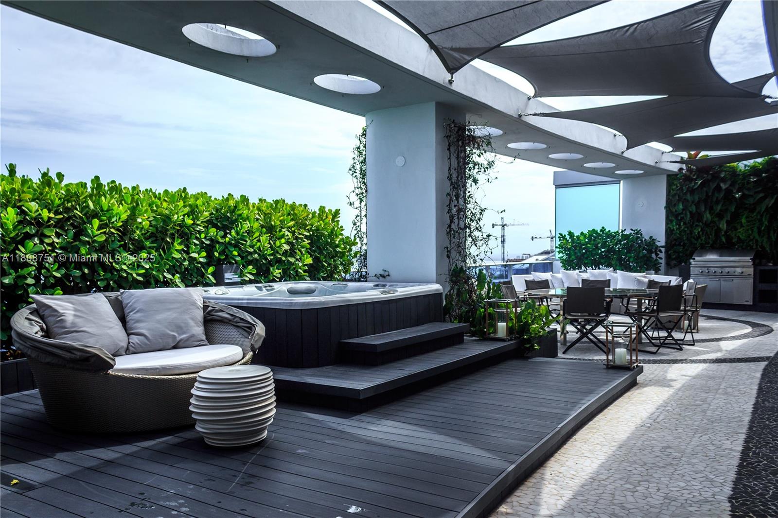 200 Biscayne Boulevard Way PH-5404