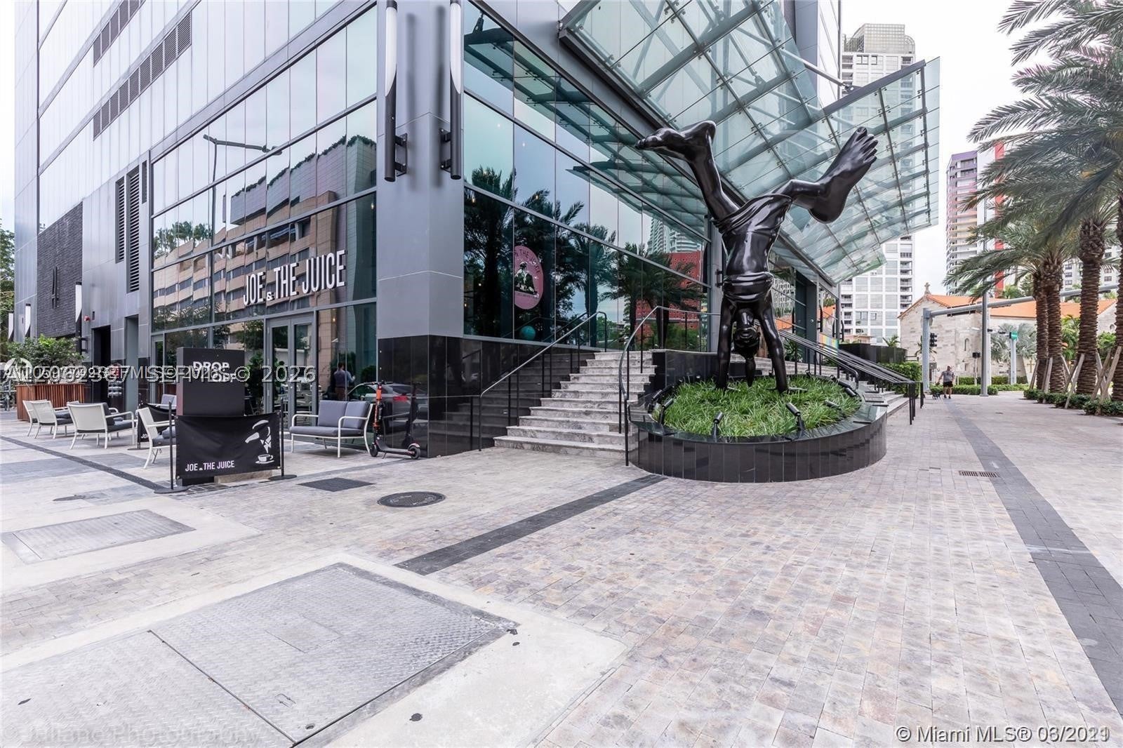 1451 Brickell Ave 2506