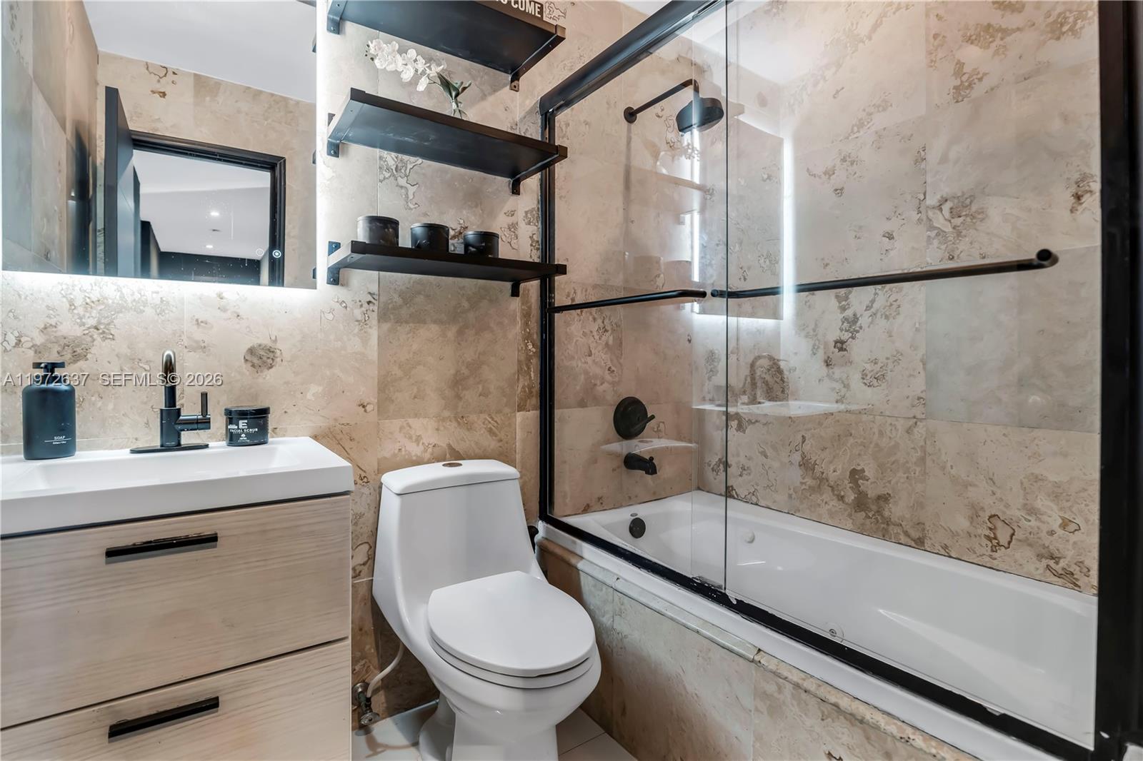 HIGHLAND LAKES SEC 2 - Residential