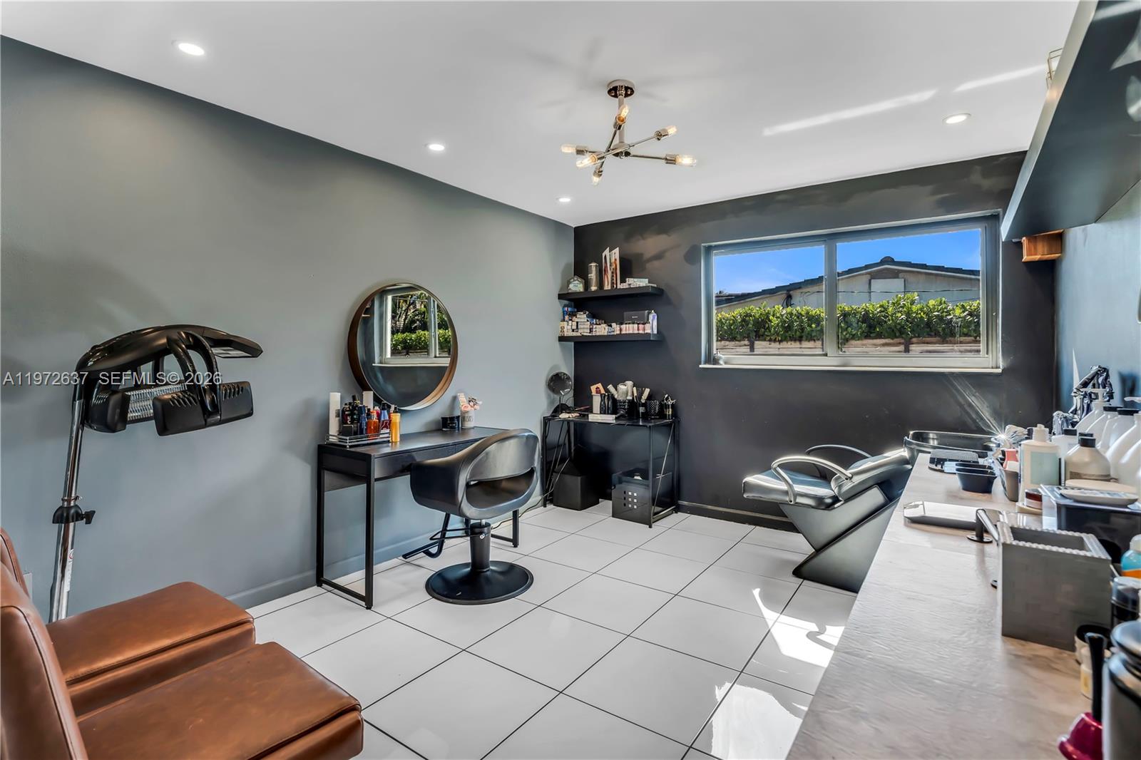 HIGHLAND LAKES SEC 2 - Residential