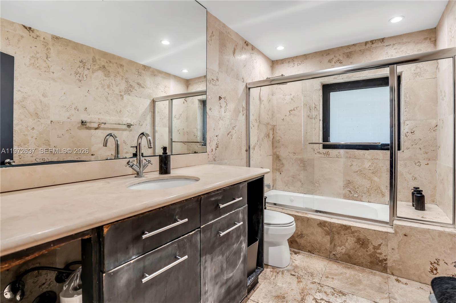 HIGHLAND LAKES SEC 2 - Residential