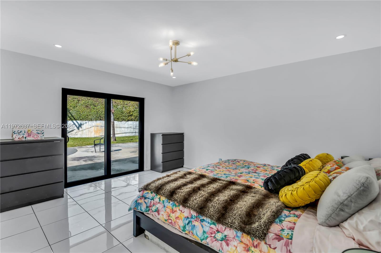 HIGHLAND LAKES SEC 2 - Residential