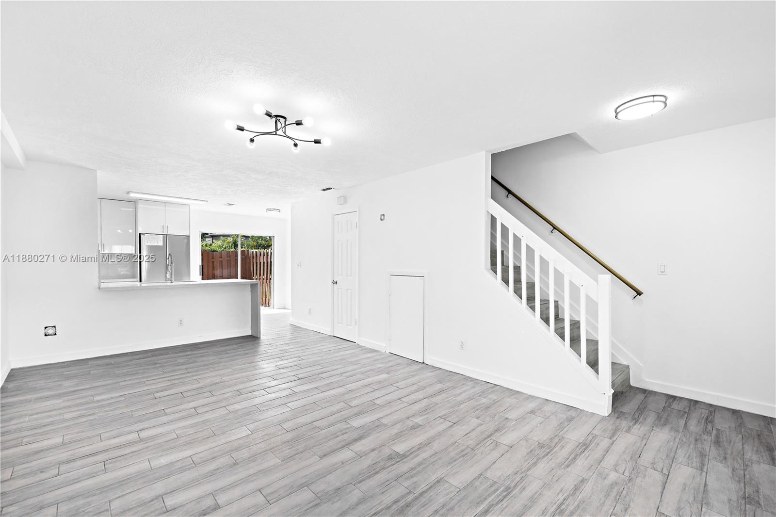 ROCK CREEK PHASE TWO - Residential