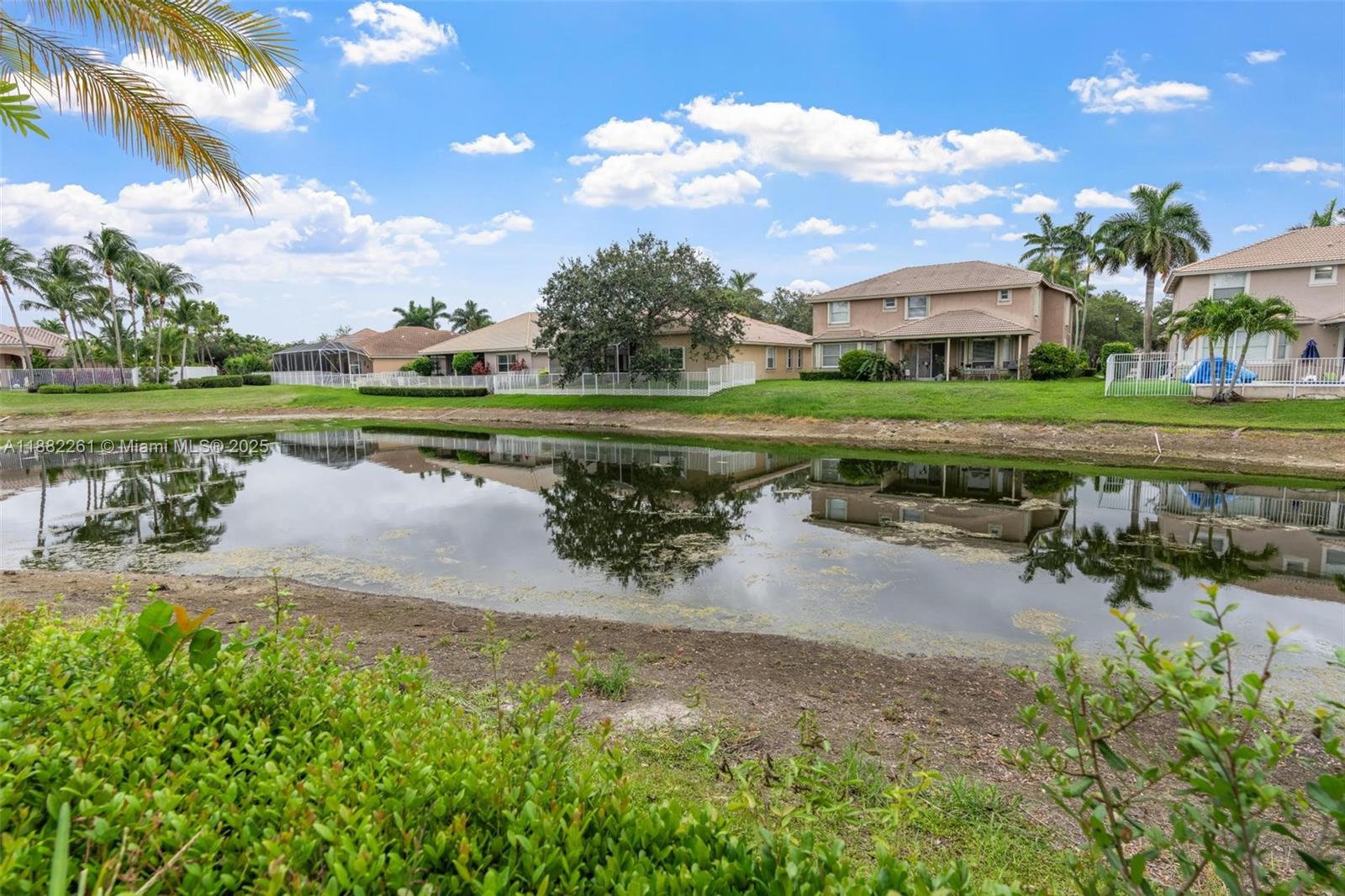 CORAL CREEK REPLAT NO 5 - Residential